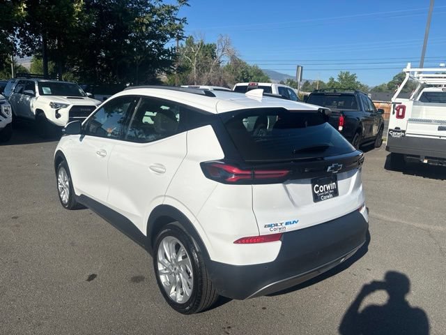 Used 2023 Chevrolet Bolt EUV LT w/ Comfort Package FWD image 6