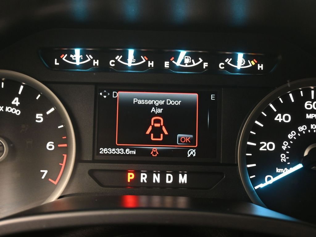Used 2018 Ford F150 XLT w/ Equipment Group 302A Luxury image 14