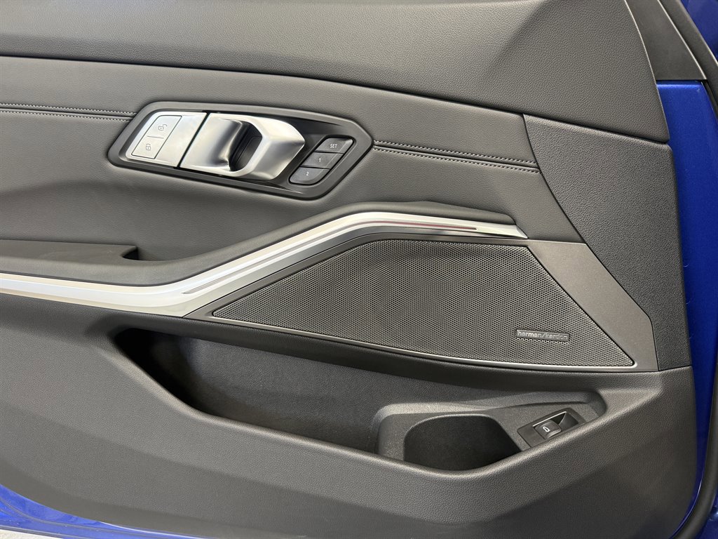 Used 2026 BMW M3 Competition image 14