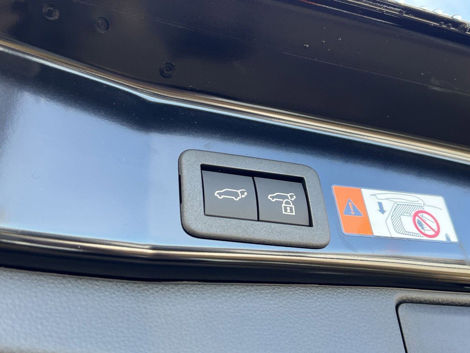 New 2026 Toyota RAV4 XSE image 21