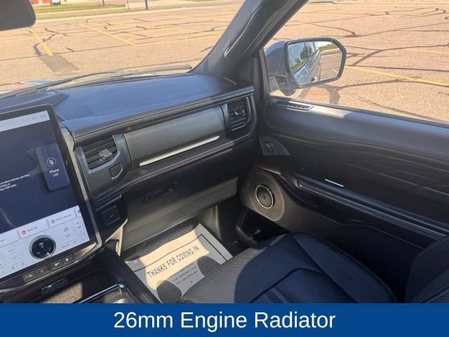 Used 2024 Ford Expedition Max Platinum AWD/4WD image 17