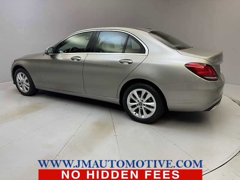 Used 2019 Mercedes-Benz C 300 4MATIC Sedan image 3