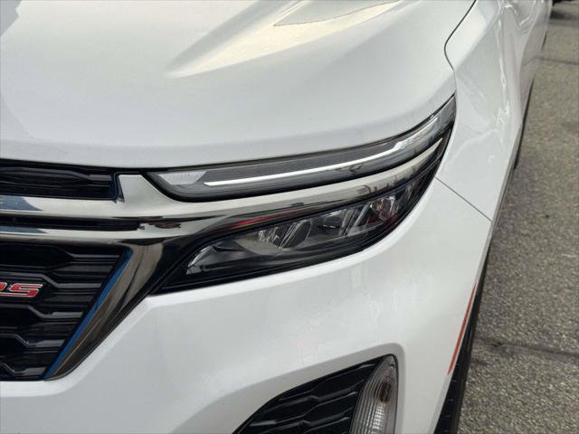 Used 2023 Chevrolet Equinox RS image 5