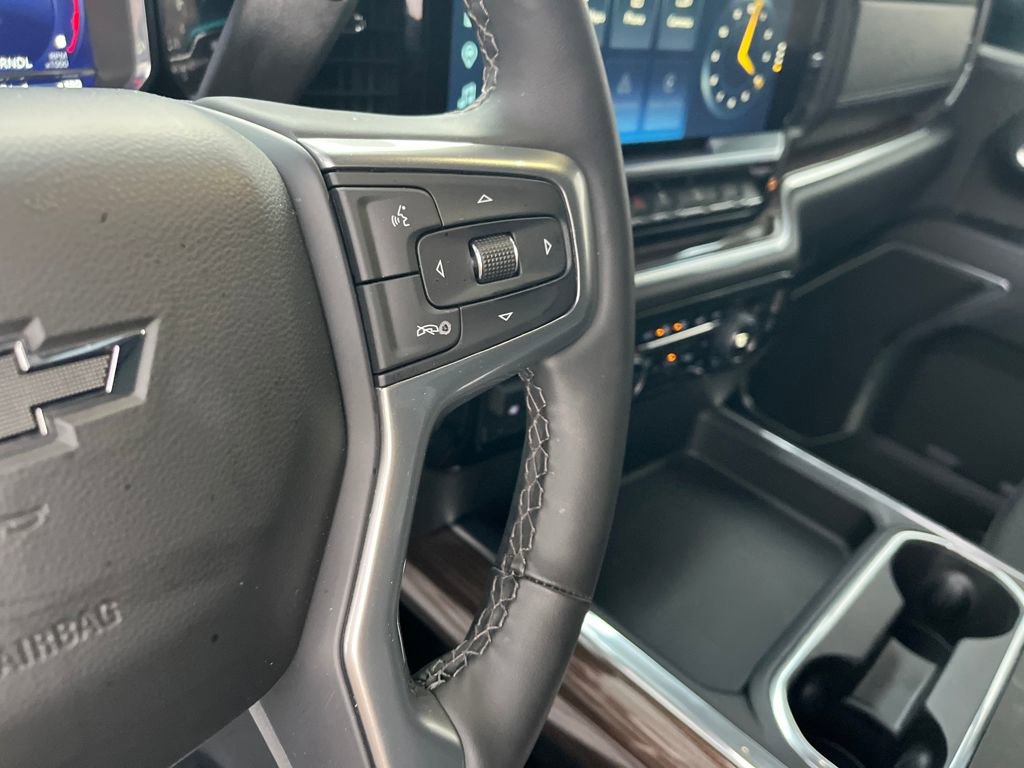 Used 2025 Chevrolet Silverado 2500 LT w/ Trail Boss Package image 12