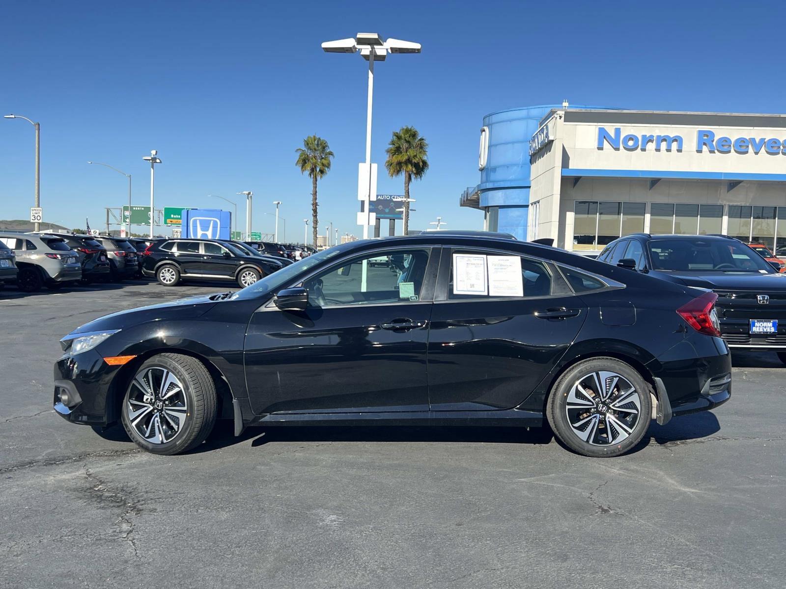 Used 2016 Honda Civic EX-T image 2