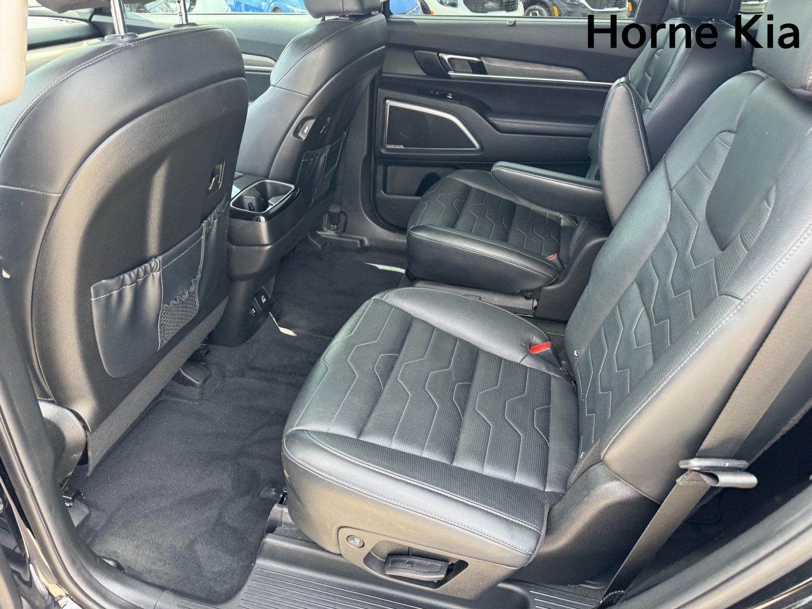 Certified 2022 Kia Telluride SX w/ SX Prestige Package AWD/4WD image 12