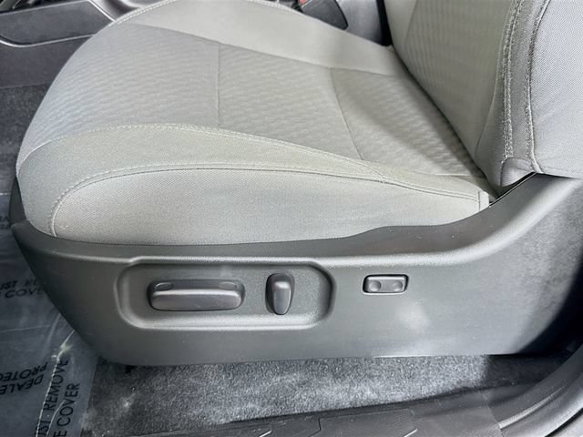 Used 2023 Toyota Tacoma SR5 AWD/4WD image 15