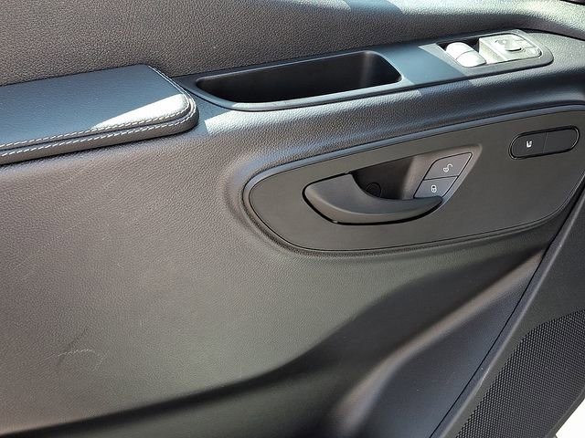 Used 2024 Mercedes-Benz Sprinter 2500 image 10