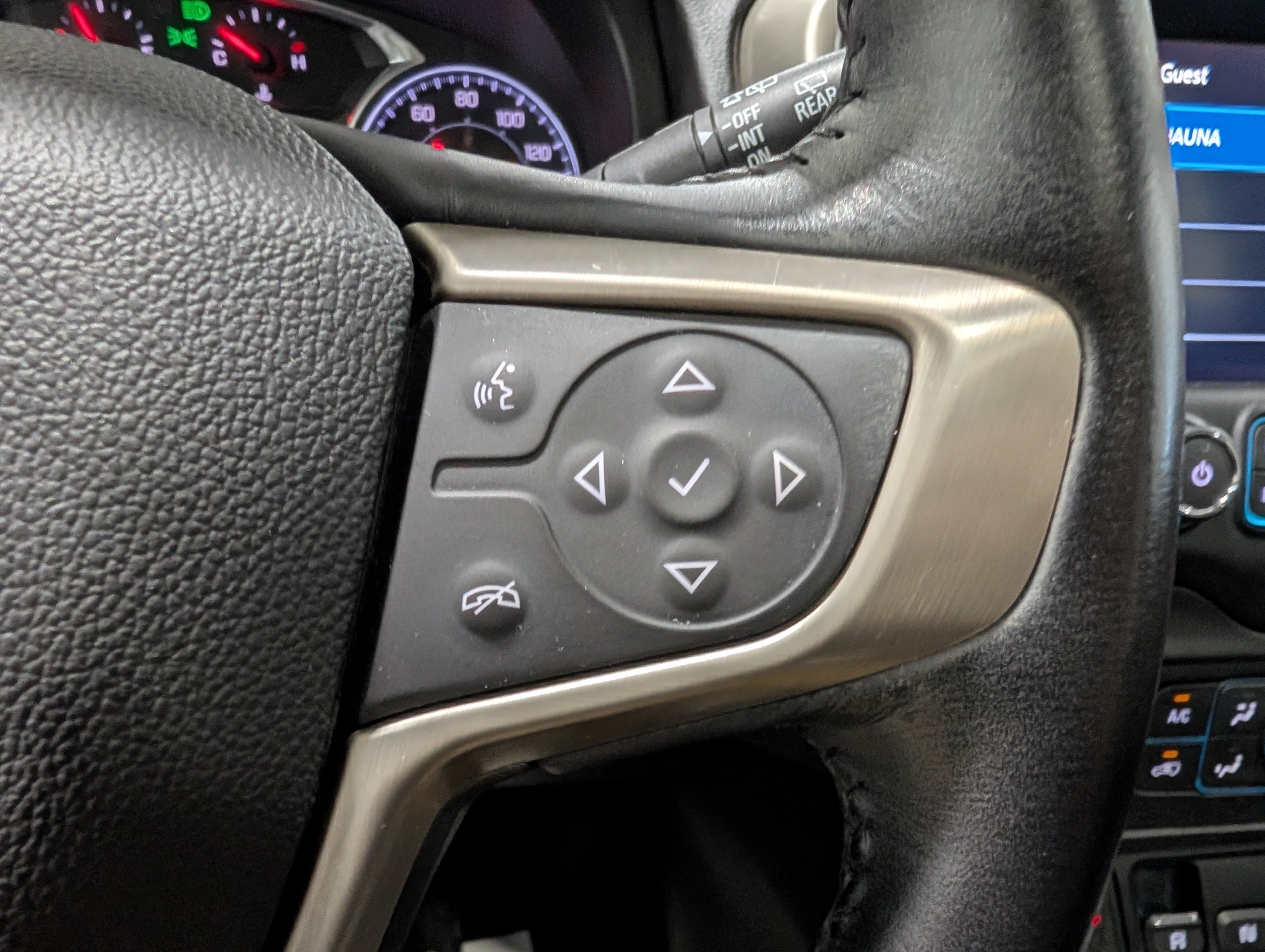 Used 2018 GMC Terrain Denali w/ Advanced Safety Package AWD/4WD image 20