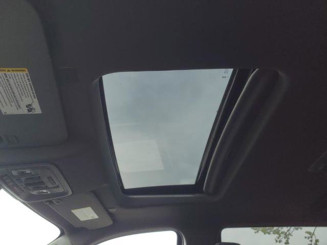 New 2024 GMC Sierra 1500 Denali w/ Technology Package image 5