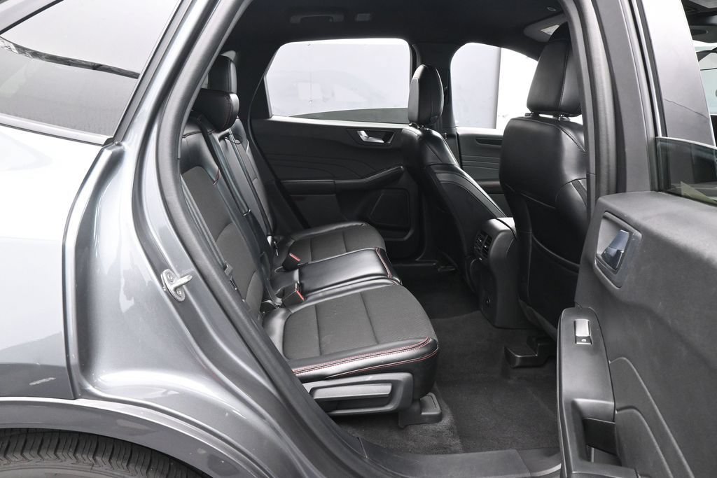 Used 2024 Ford Escape ST-Line FWD image 37