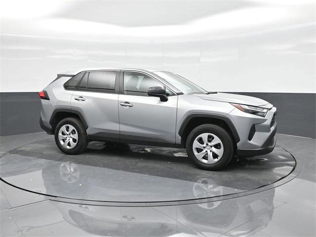 Certified 2025 Toyota RAV4 LE image 17