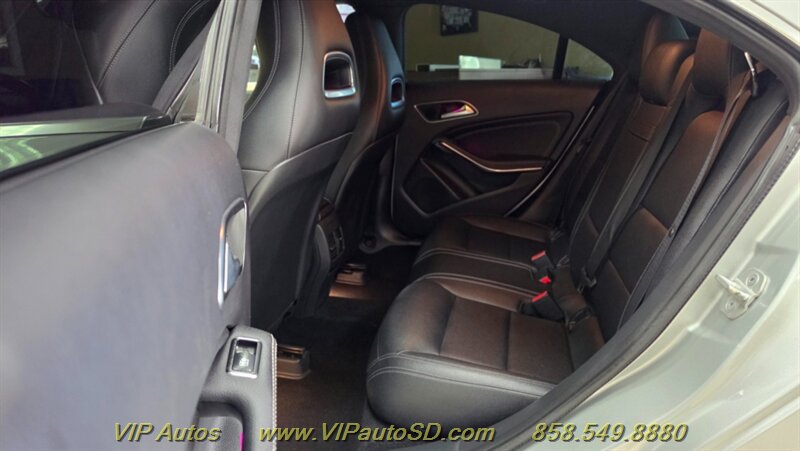Used 2018 Mercedes-Benz CLA 250 image 15
