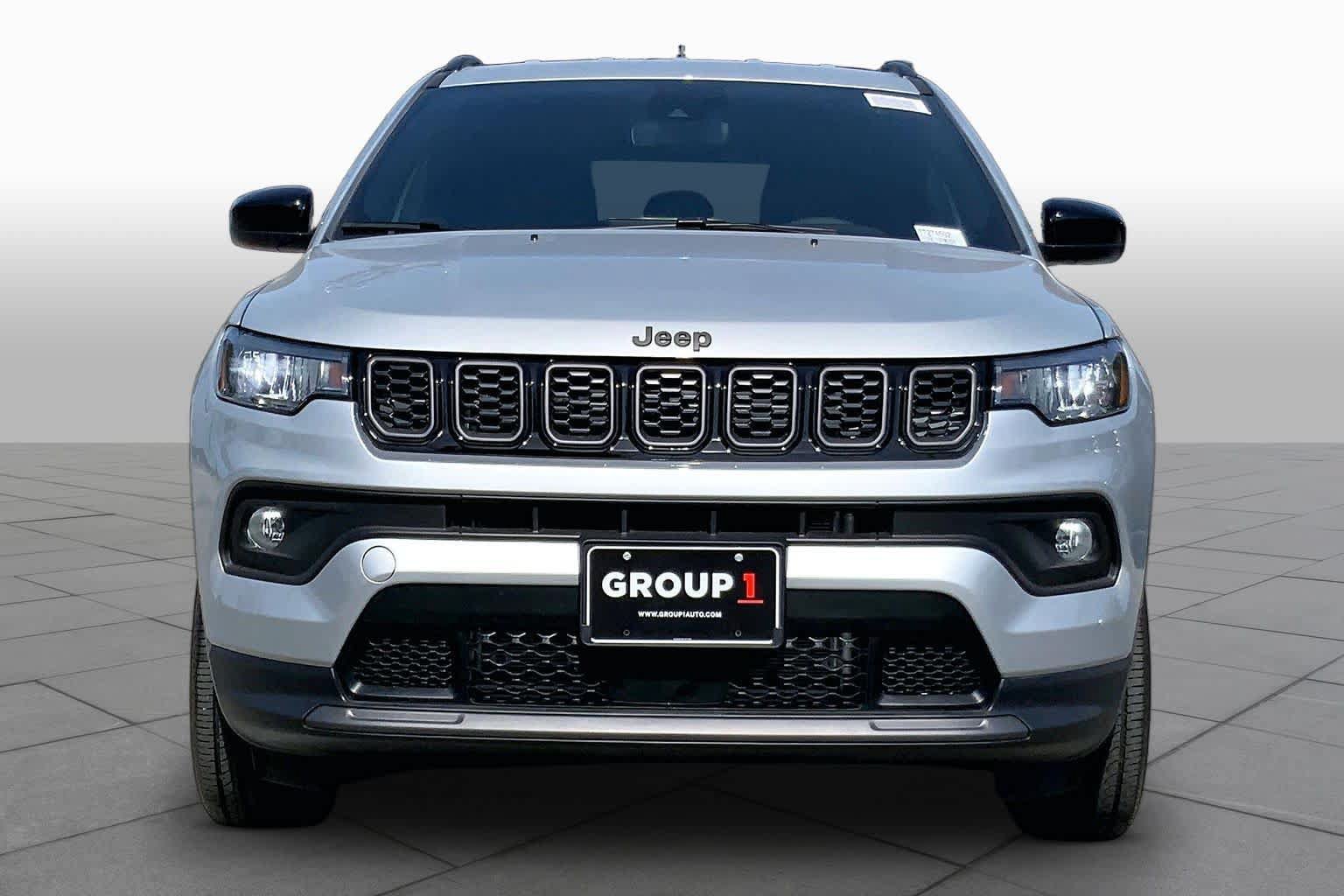 New 2026 Jeep Compass Latitude AWD/4WD image 3