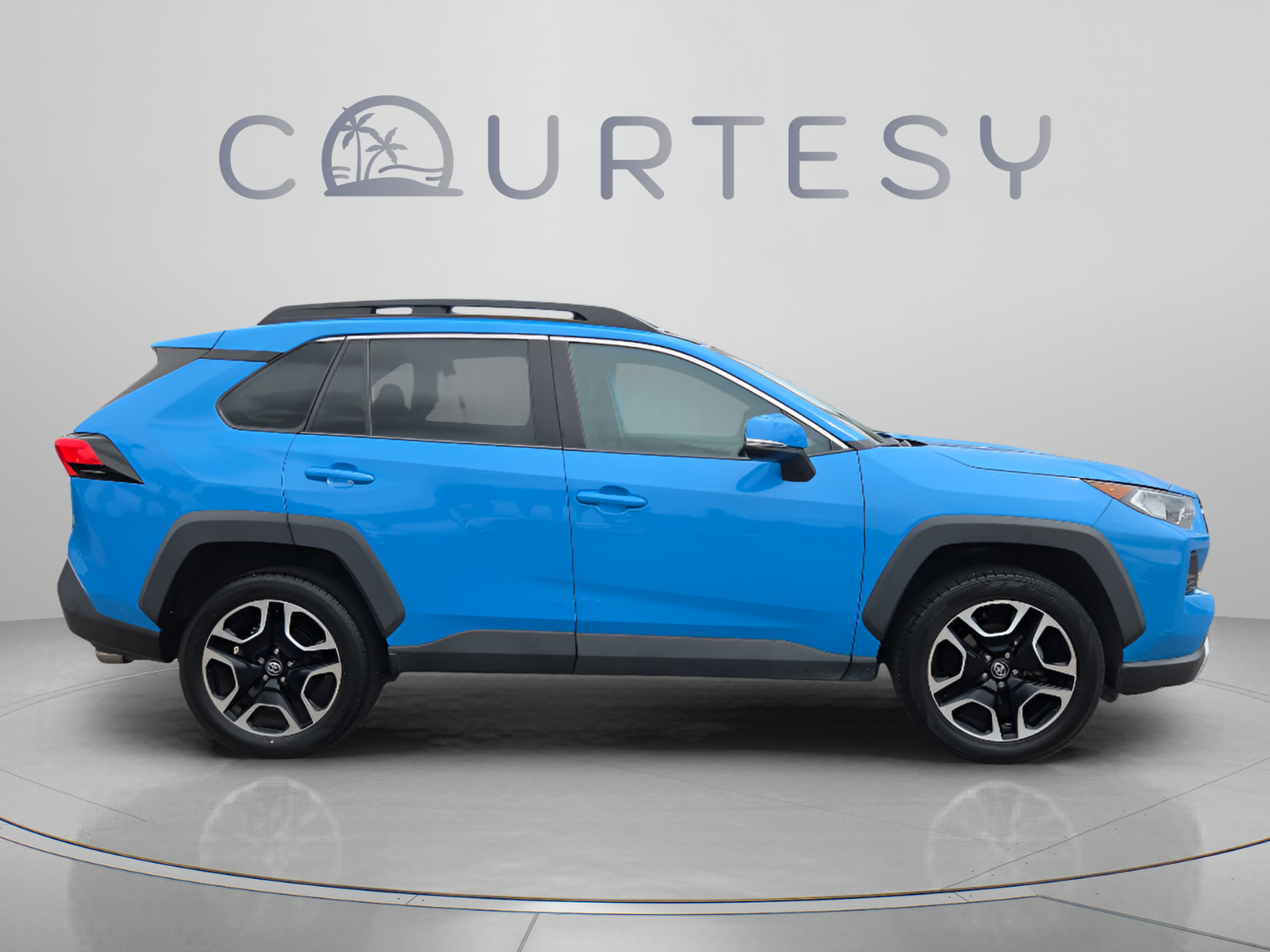 Used 2020 Toyota RAV4 Adventure AWD/4WD image 6