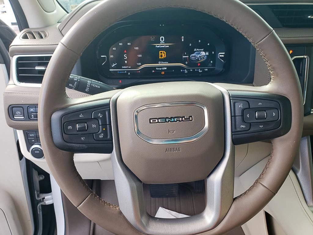 Used 2023 GMC Yukon Denali image 19