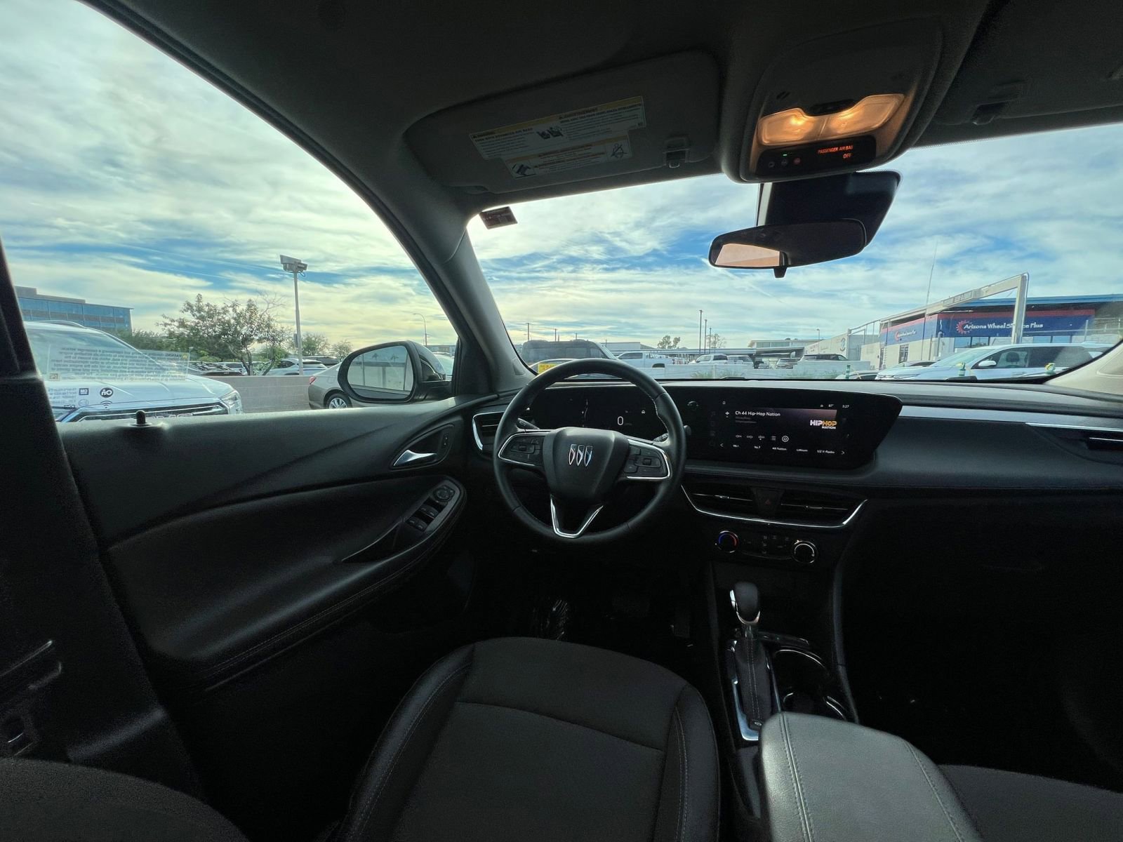 Used 2025 Buick Encore GX Preferred image 34