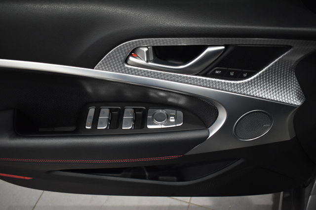 Used 2022 Genesis G70 3.3T w/ Sport Advanced Package image 34