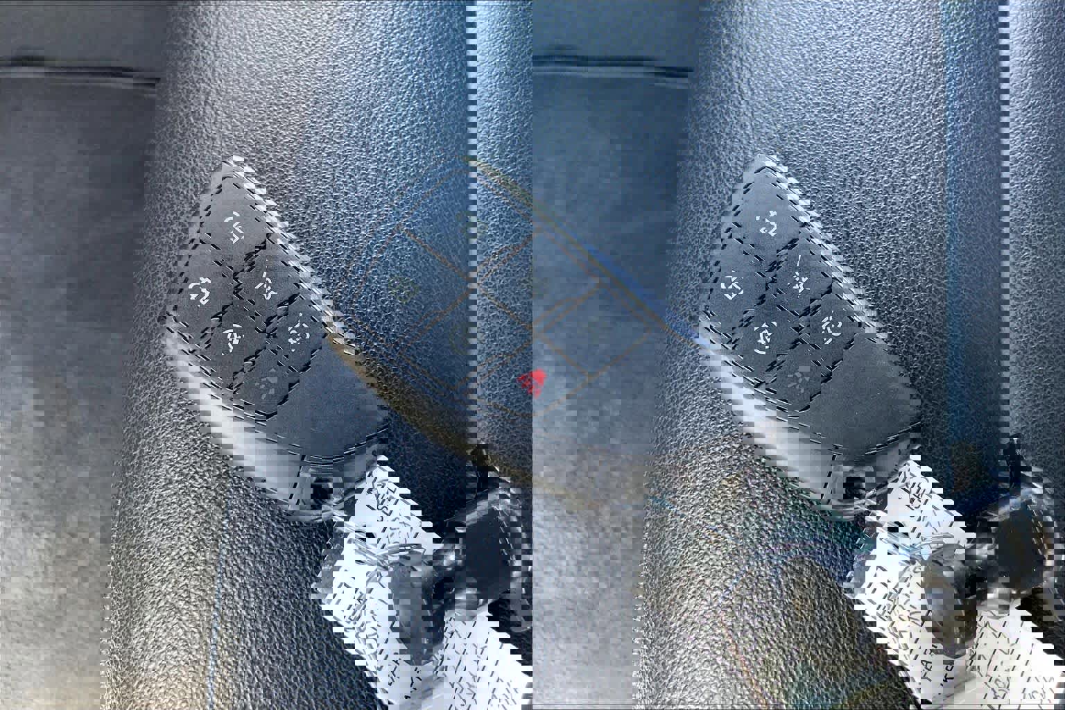 Used 2025 Chevrolet Tahoe Z71 image 15