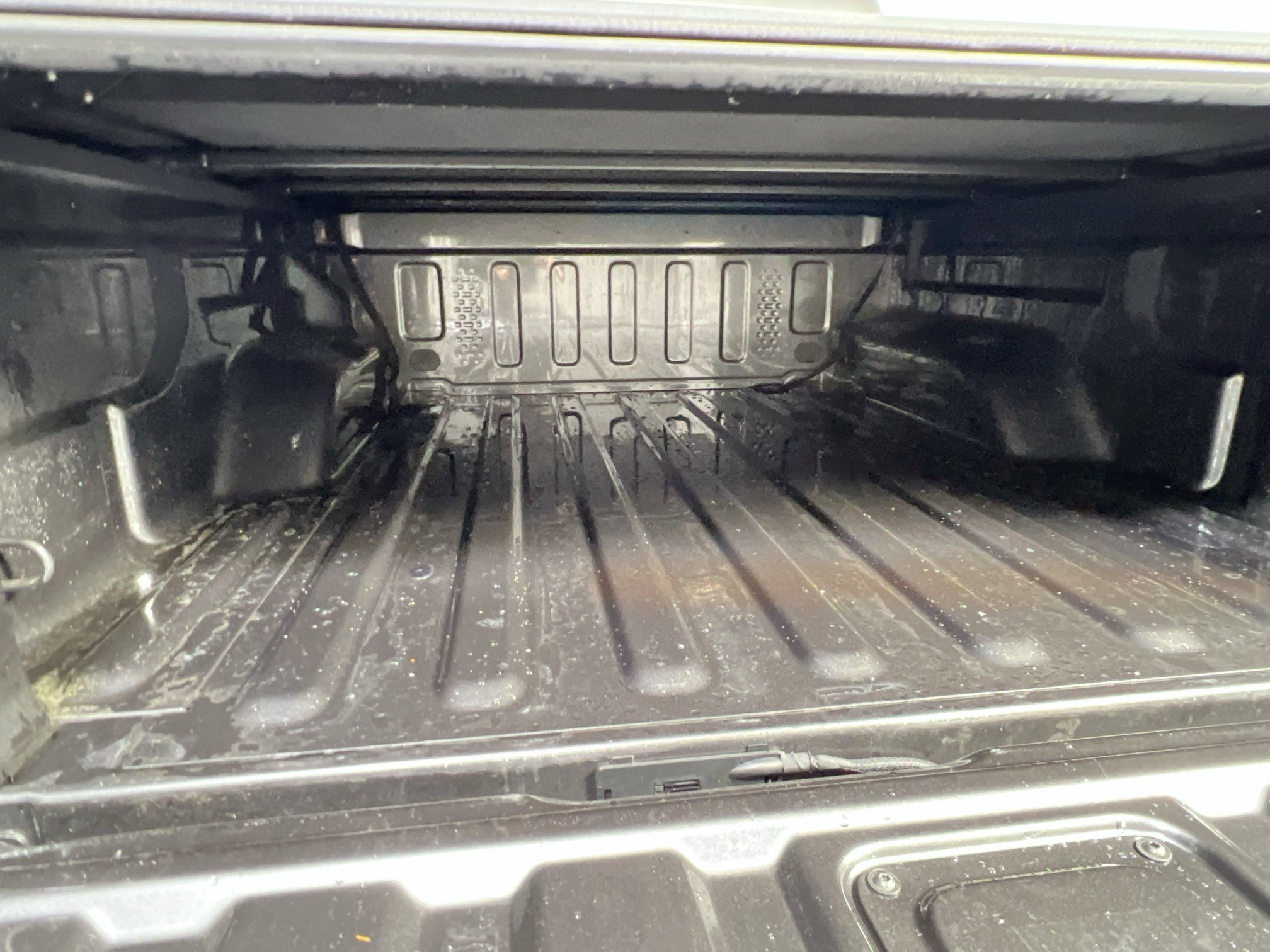 Used 2022 Jeep Gladiator Sport image 25