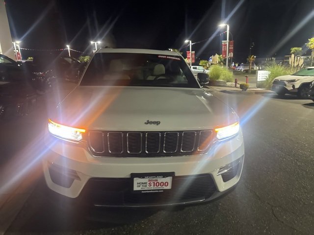 Used 2025 Jeep Grand Cherokee Limited w/ Trailer Tow Package image 3