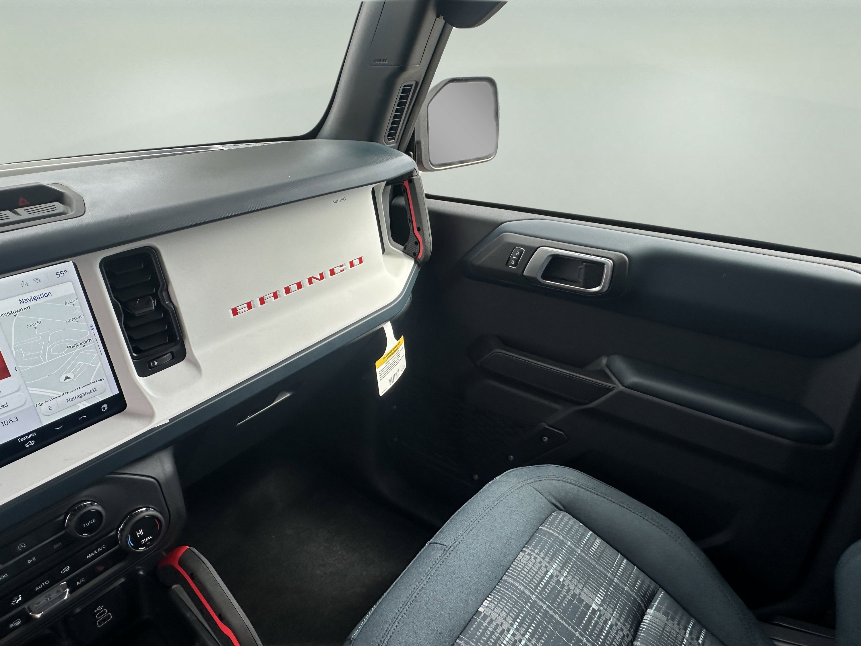 New 2026 Ford Bronco Heritage Edition AWD/4WD image 15