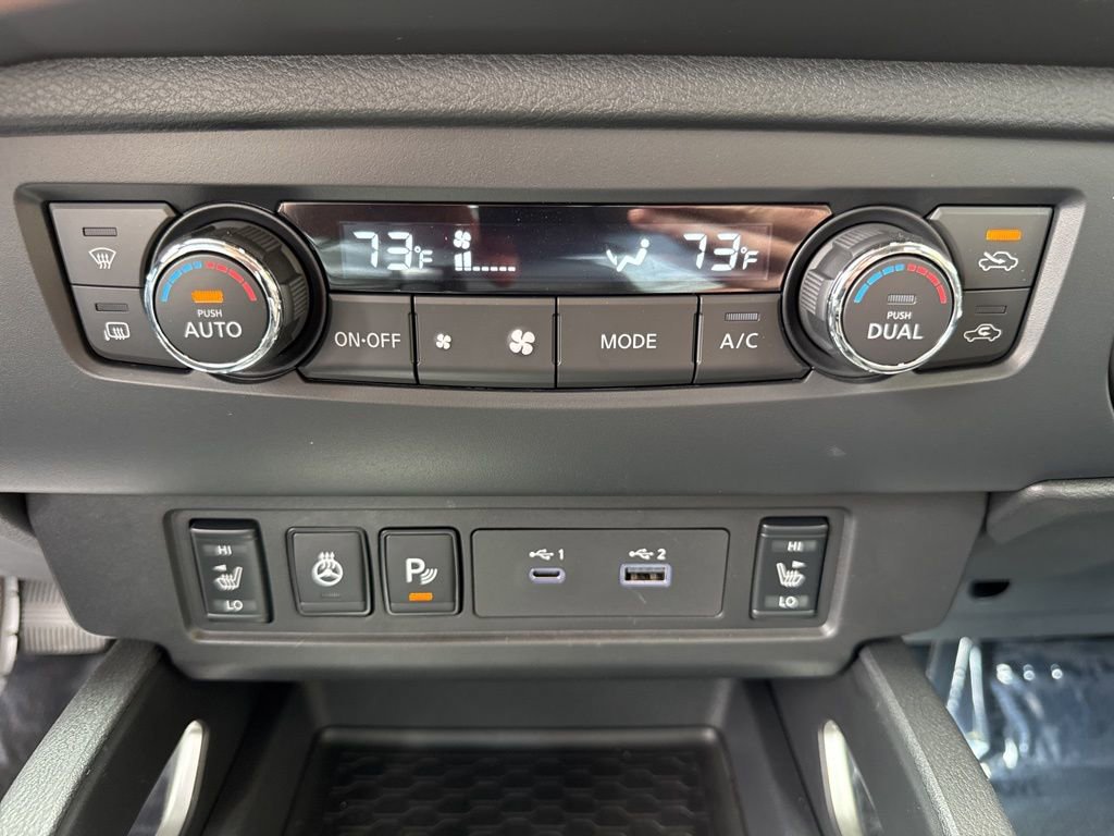Used 2026 Nissan Frontier SV w/ SV Convenience Package AWD/4WD image 14