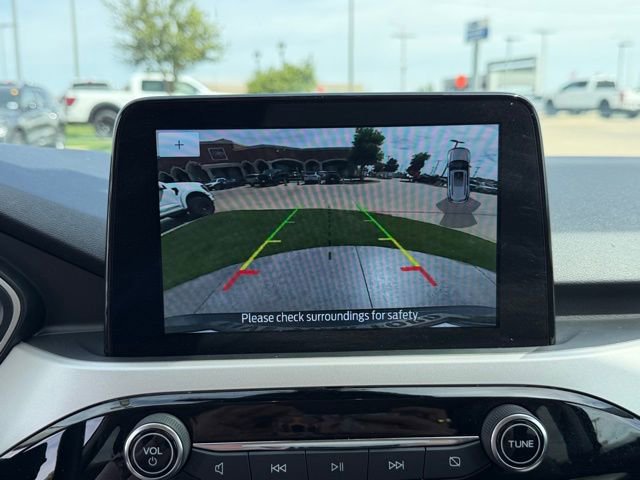 Used 2022 Ford Escape SEL w/ Technology Package image 16