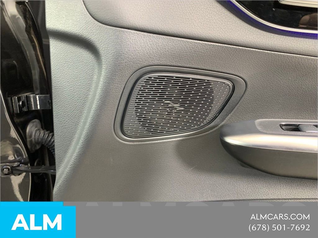 Used 2023 Mercedes-Benz GLC 300 image 39