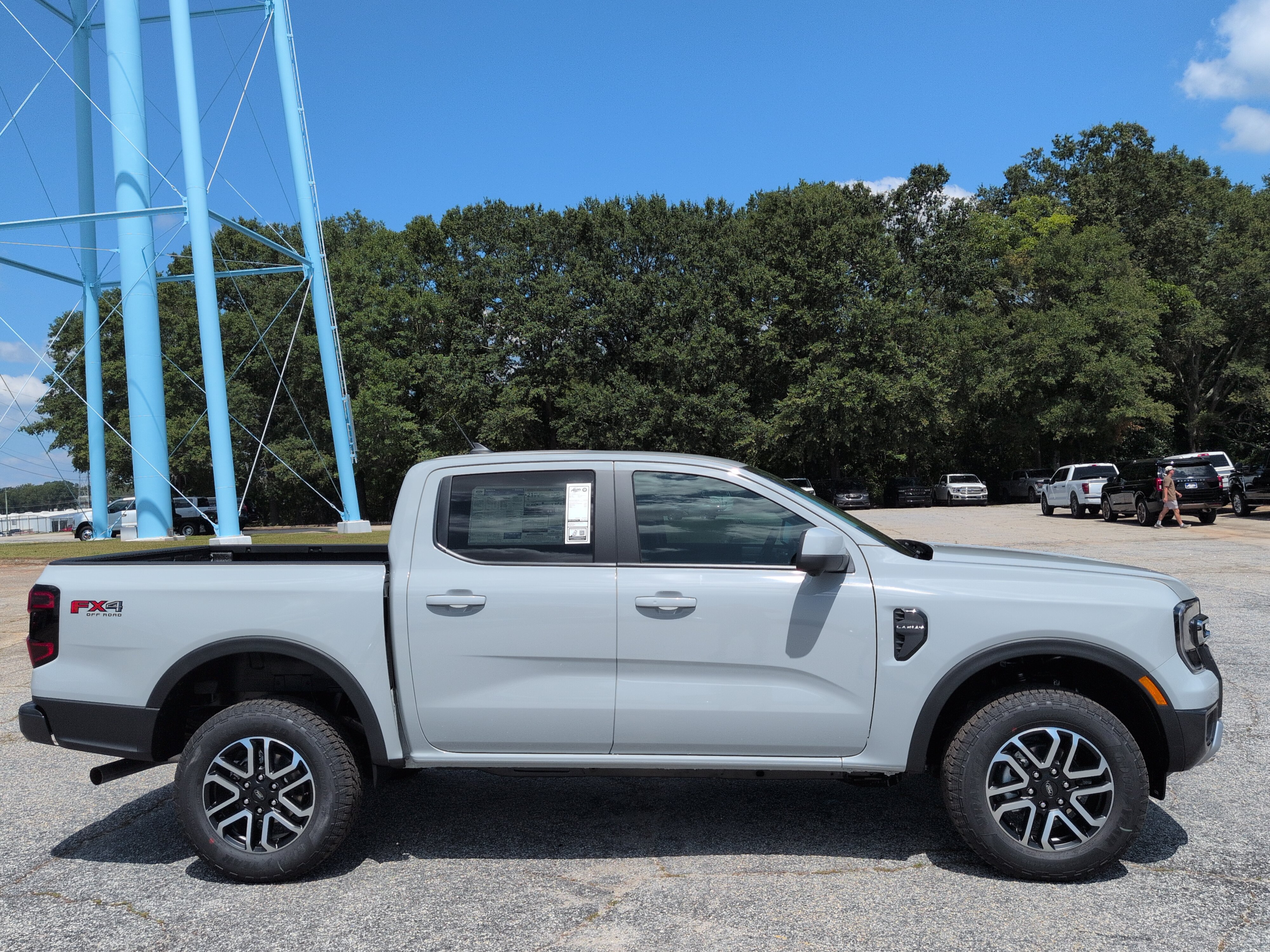 New 2026 Ford Ranger Lariat w/ FX4 Off-Road Package AWD/4WD image 2