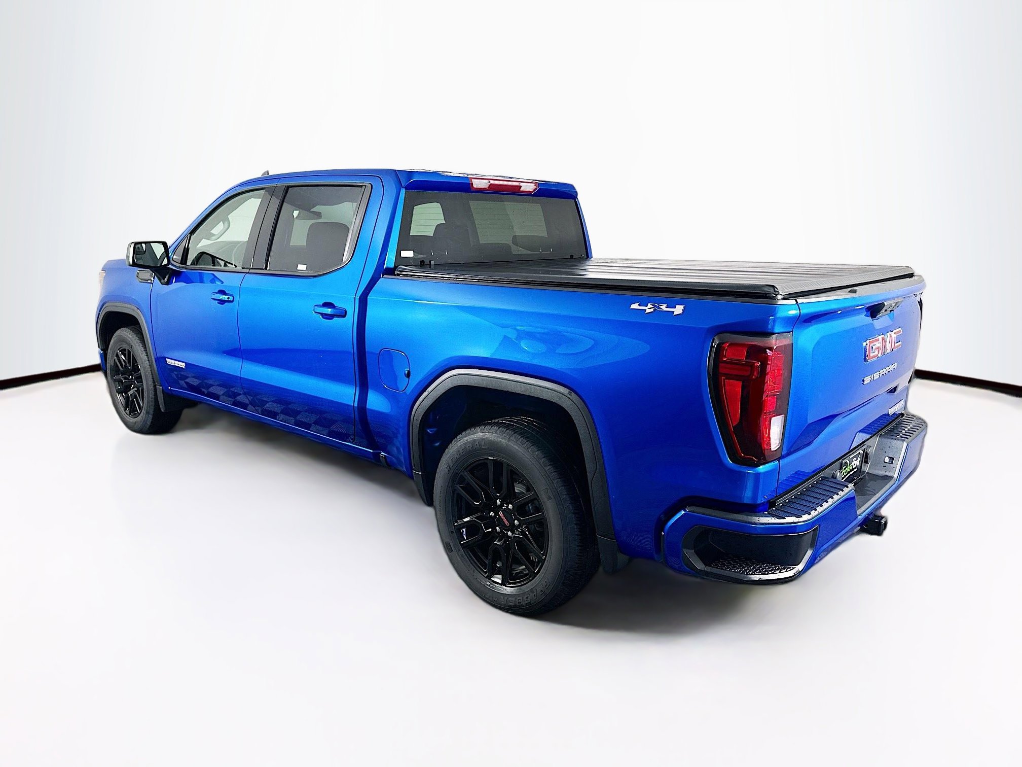 Used 2023 GMC Sierra 1500 Elevation image 5