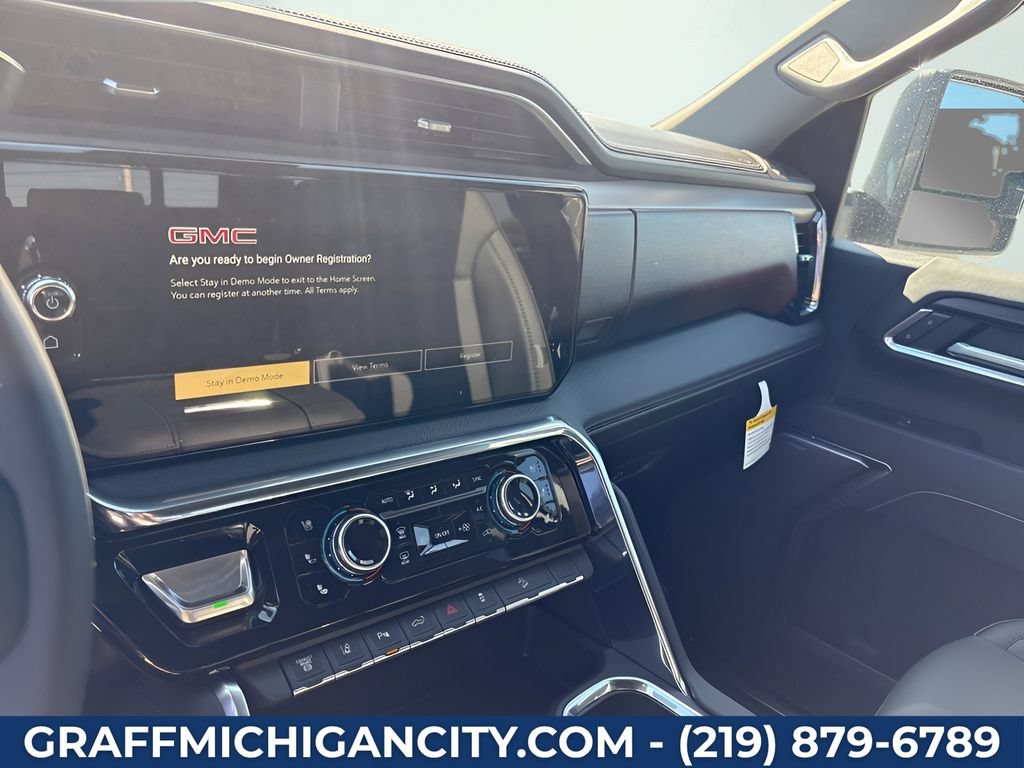 New 2026 GMC Sierra 2500 Denali w/ Denali Reserve Package AWD/4WD image 30