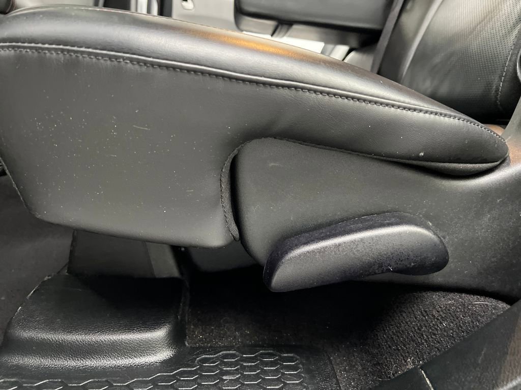 Used 2023 Dodge Durango GT image 15