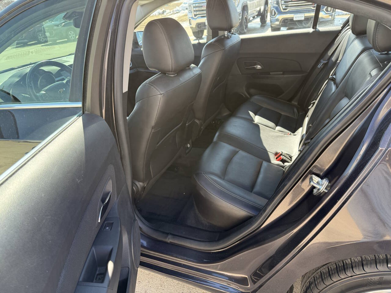 Used 2016 Chevrolet Cruze LT FWD image 6