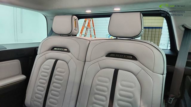 Used 2024 Rivian R1S Adventure AWD/4WD image 27