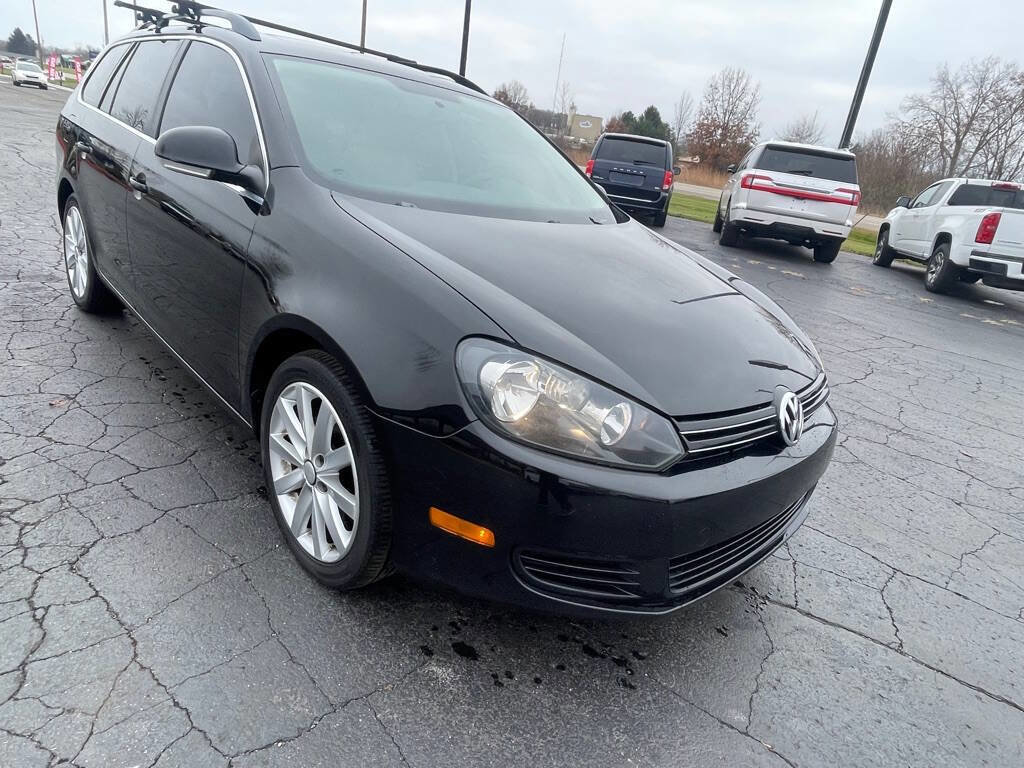 Used 2011 Volkswagen Jetta TDI w/ Wheel & Sunroof Pkg image 12