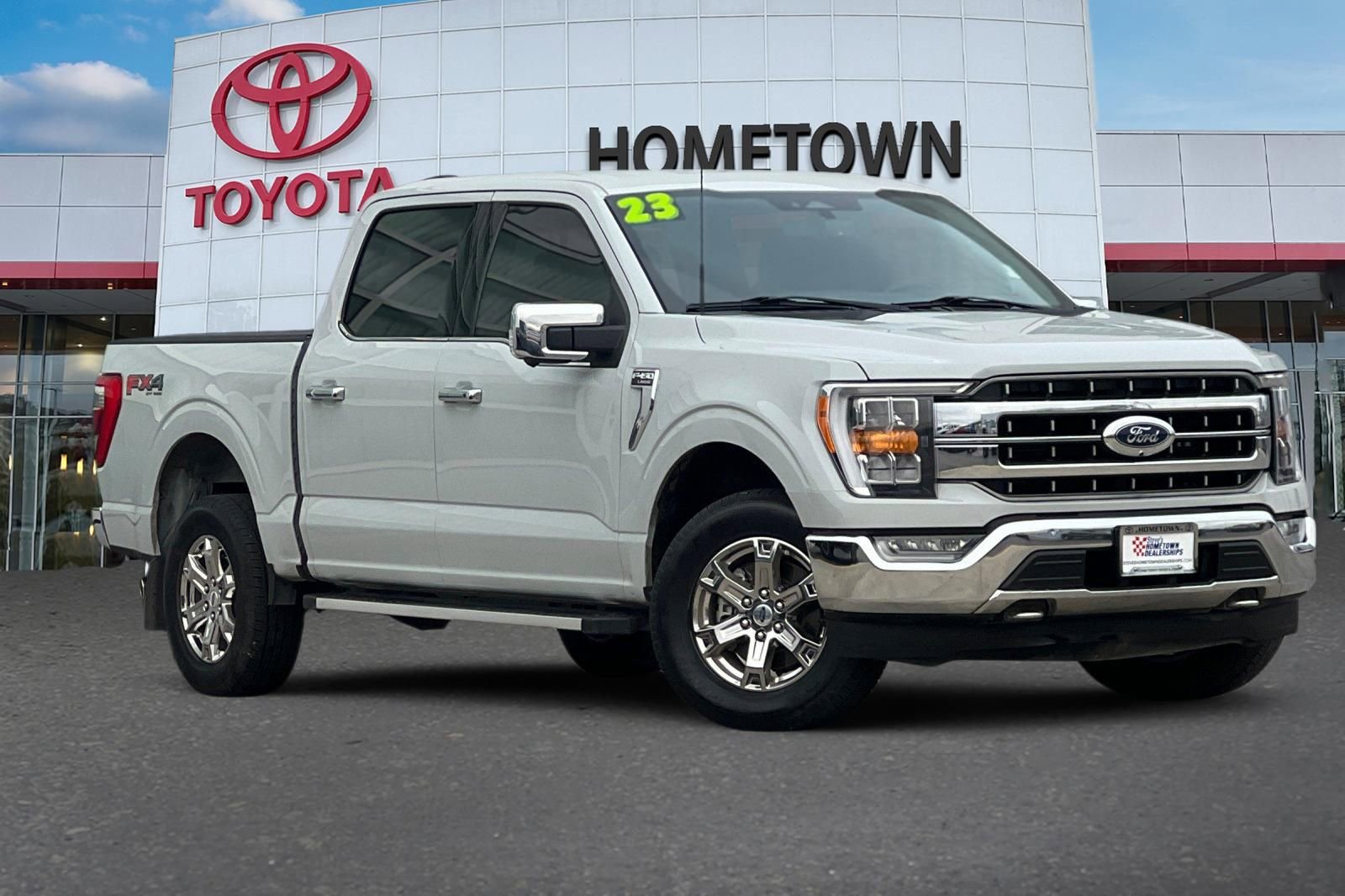 Used 2023 Ford F150 Lariat w/ Trailer Tow Package image 2