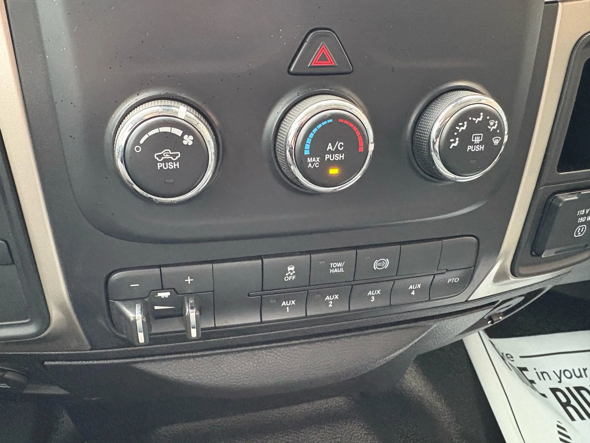 Used 2015 RAM 3500 SLT w/ Quick Order Package 29G SLT image 13