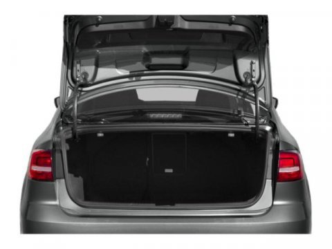 Used 2015 Volkswagen Jetta Sport image 12