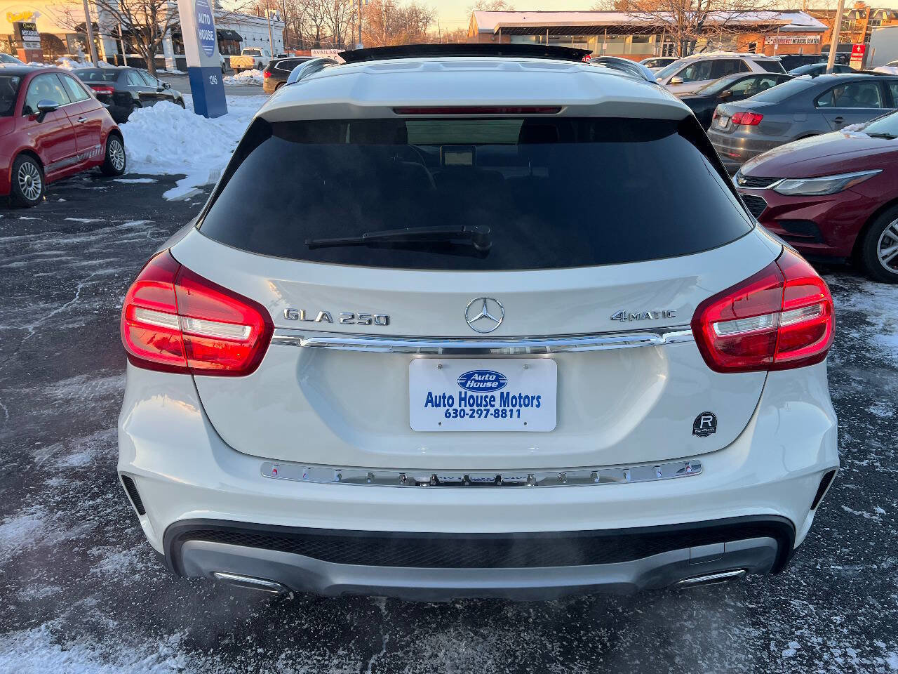 Used 2015 Mercedes-Benz GLA 250 4MATIC w/ Multimedia Package image 10
