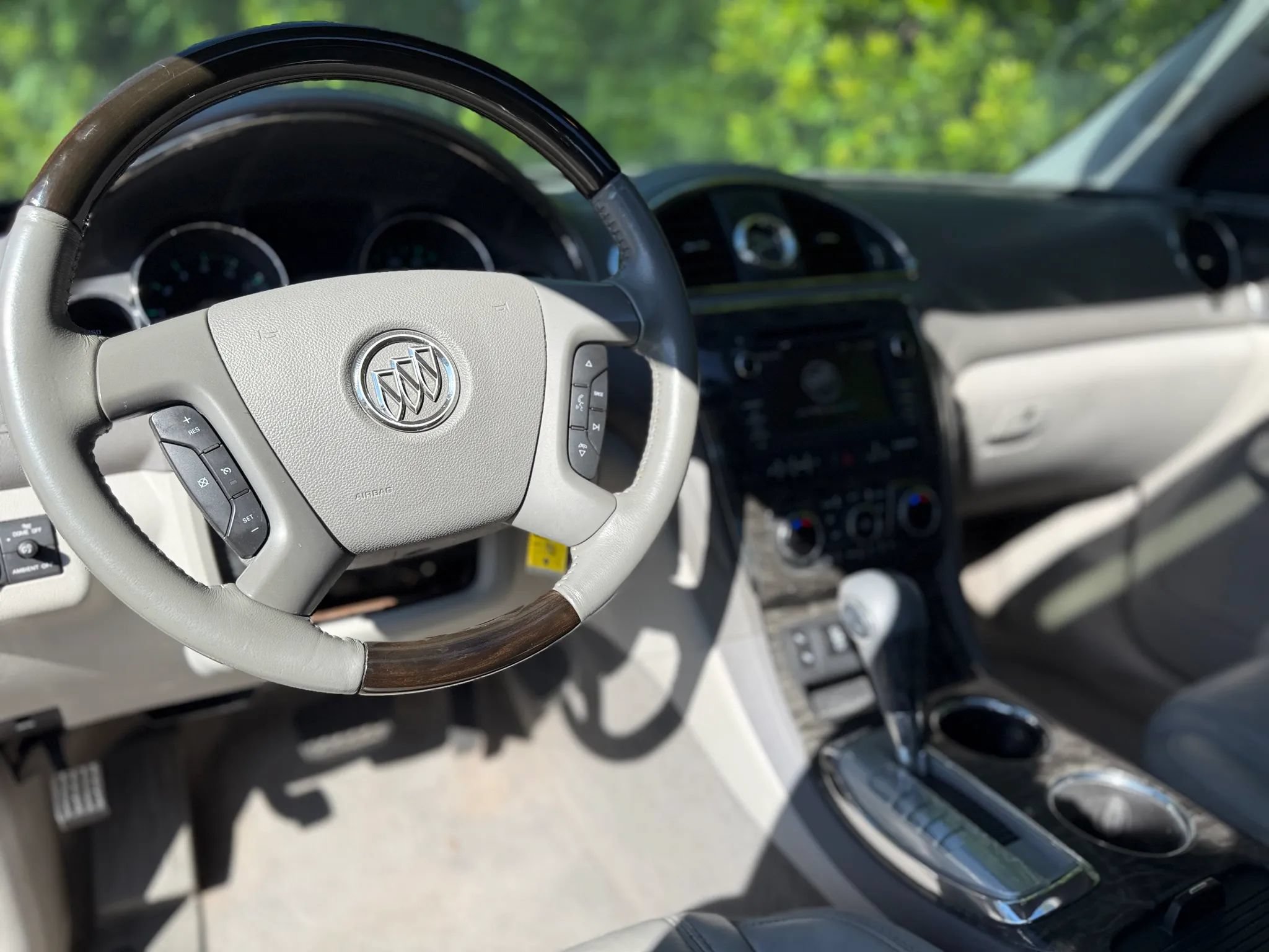 Used 2014 Buick Enclave Leather FWD image 41