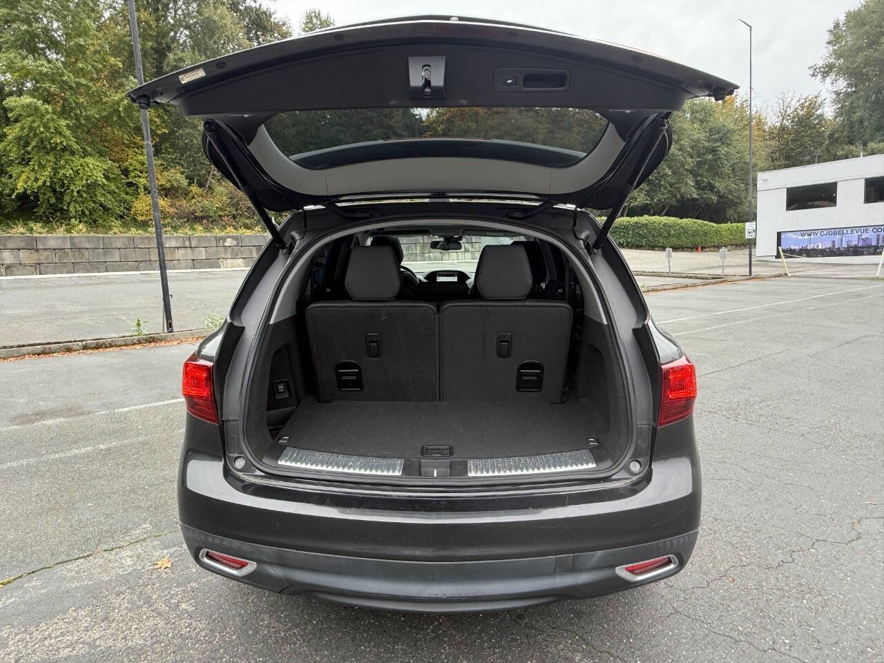 Used 2015 Acura MDX SH-AWD w/ Technology Package image 9