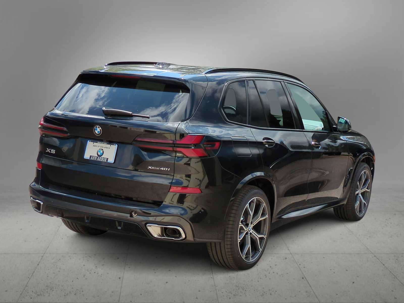 New 2026 BMW X5 xDrive40i w/ M Sport Package image 8