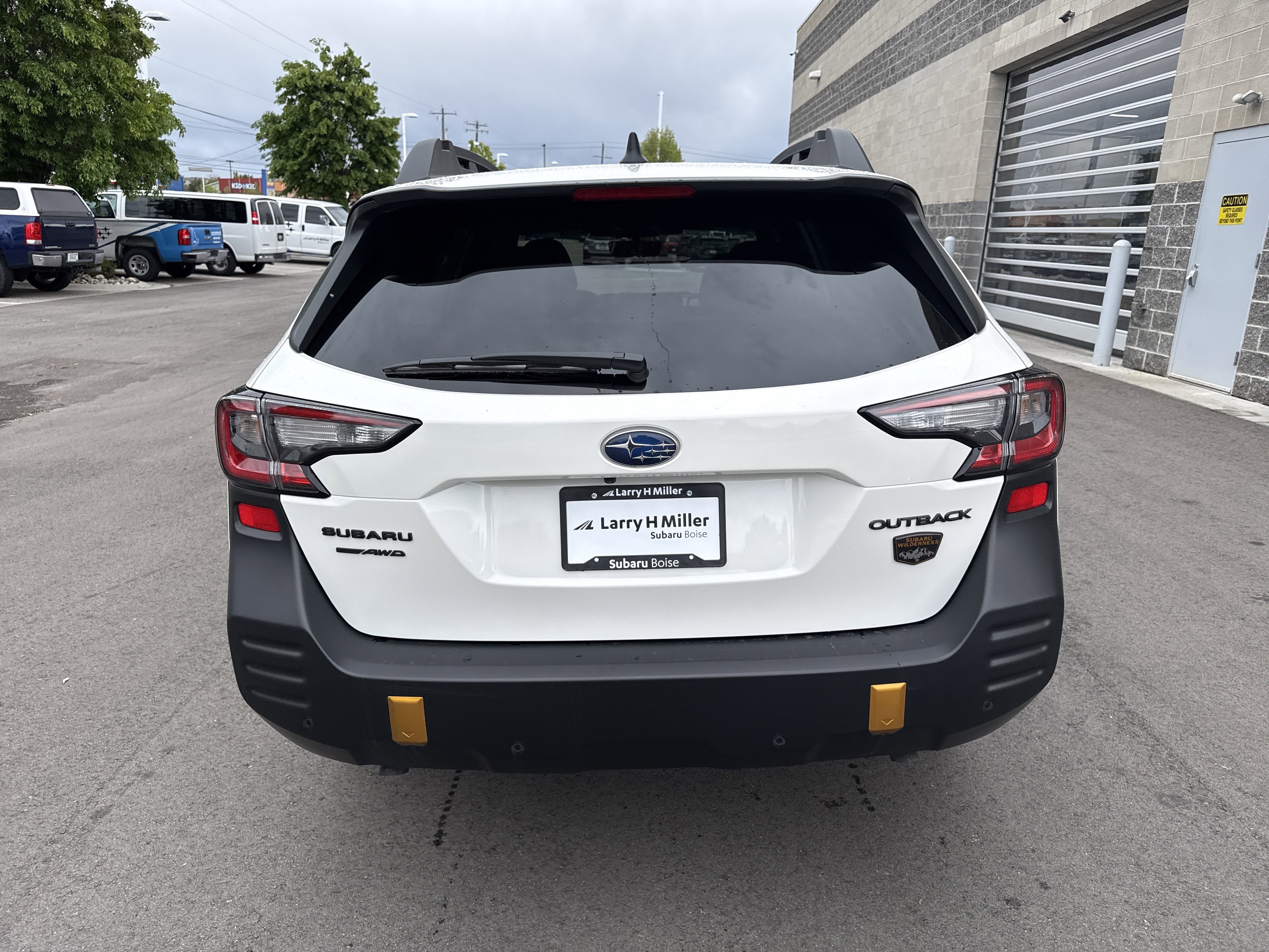 Certified 2025 Subaru Outback Wilderness AWD/4WD image 5