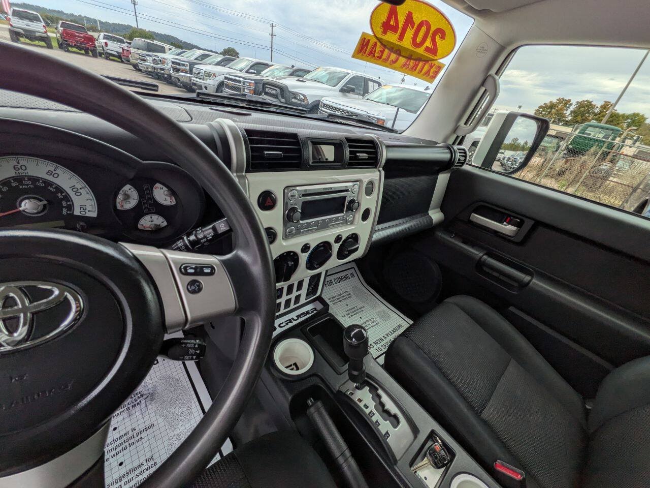 Used 2014 Toyota FJ Cruiser 2WD w/ Convenience Package image 16