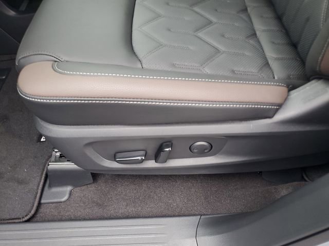 New 2026 Nissan Pathfinder Platinum AWD/4WD image 20