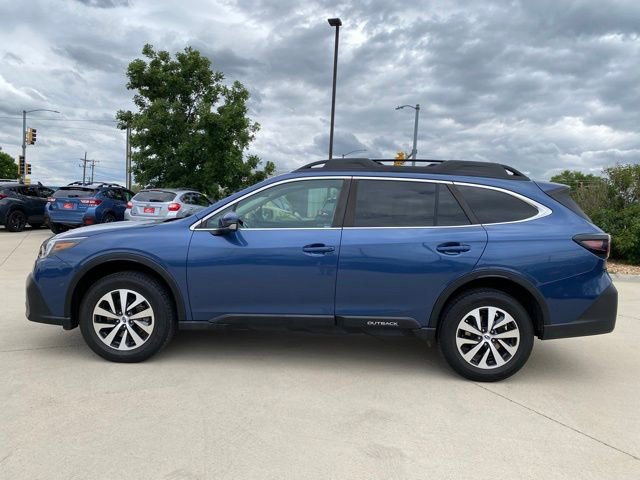 Used 2021 Subaru Outback Premium AWD/4WD image 2