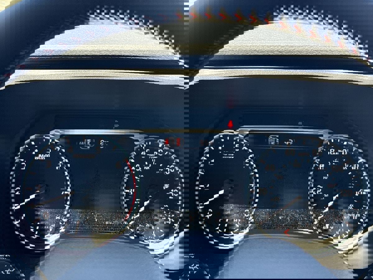 New 2026 Nissan Rogue SV image 31