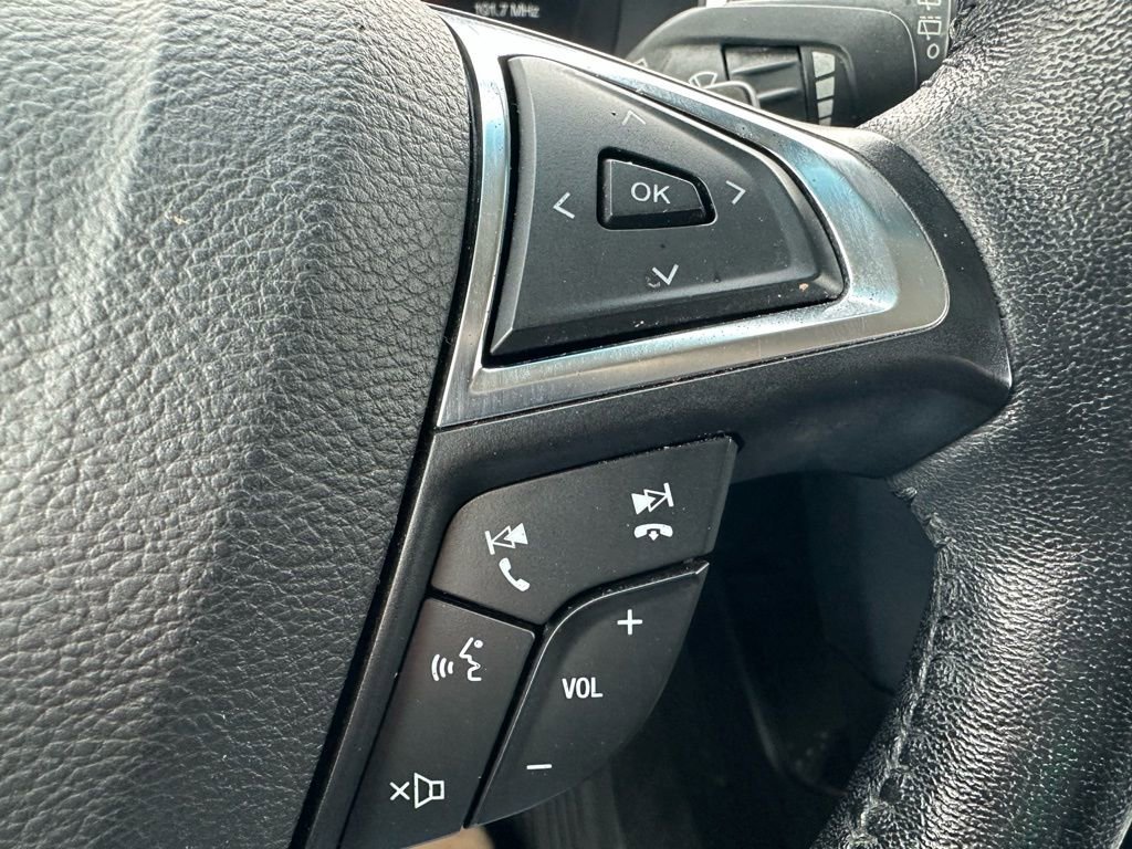 Used 2018 Ford Edge SEL w/ Equipment Group 201A image 26