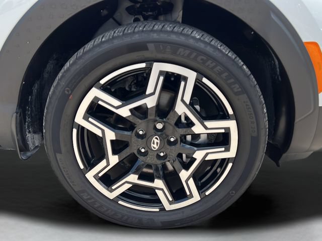 Certified 2025 Hyundai Santa Cruz Limited AWD/4WD image 35